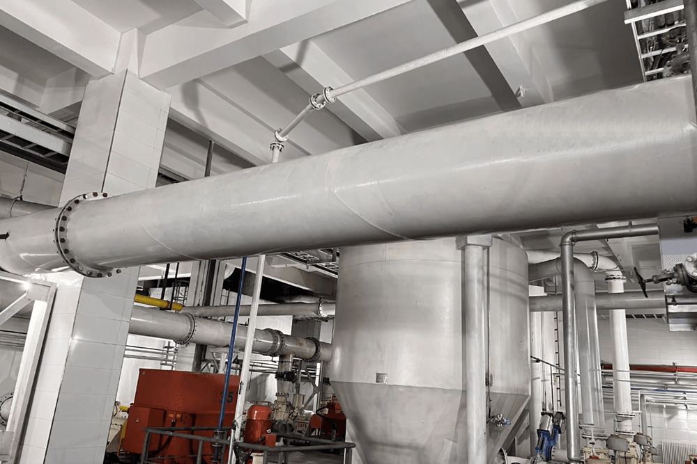 Ceramic surface mount straight pipe